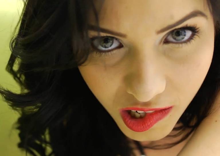 KaraBabe - Let Me Squirt For You